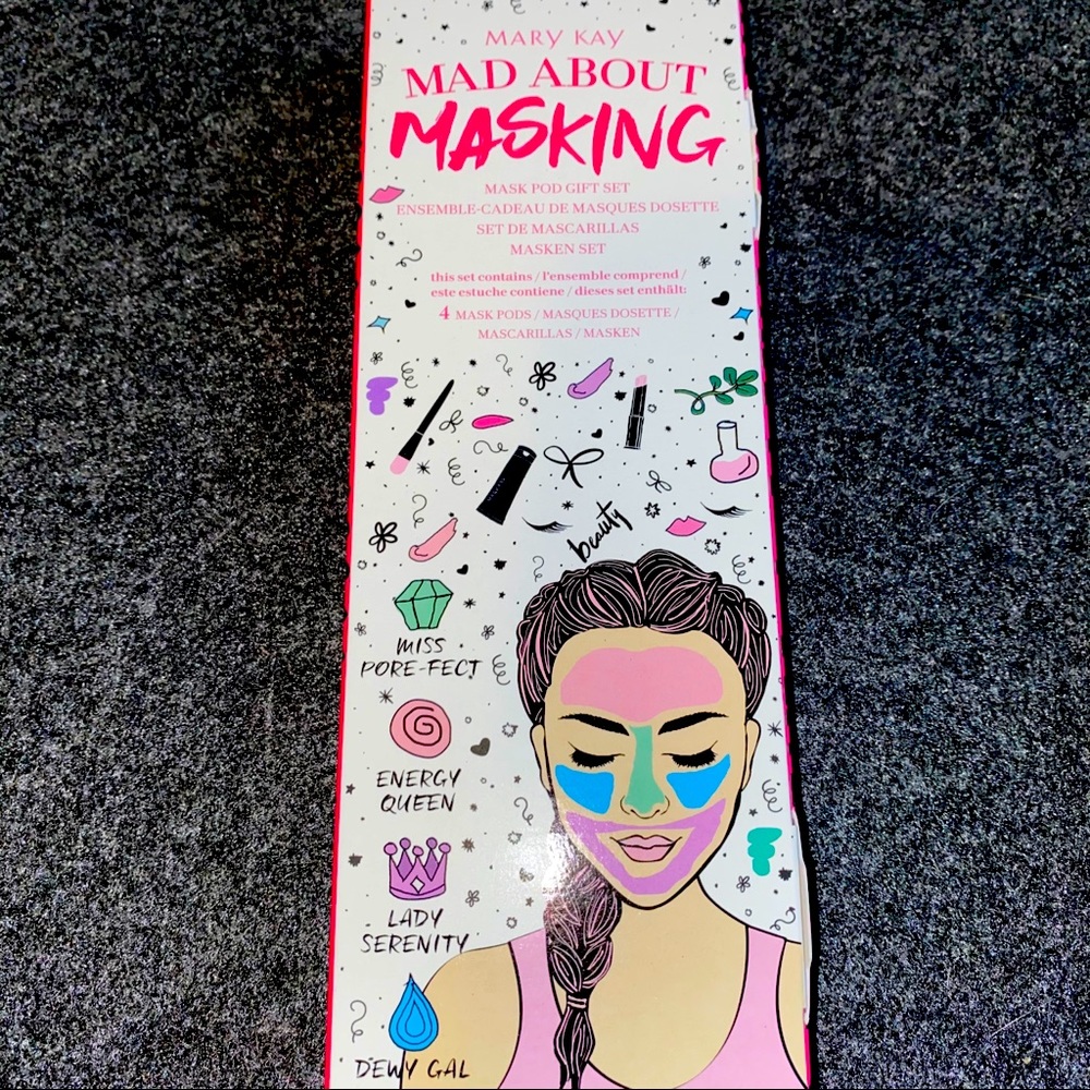 Mary Kay Mad About Masking Gift Set
